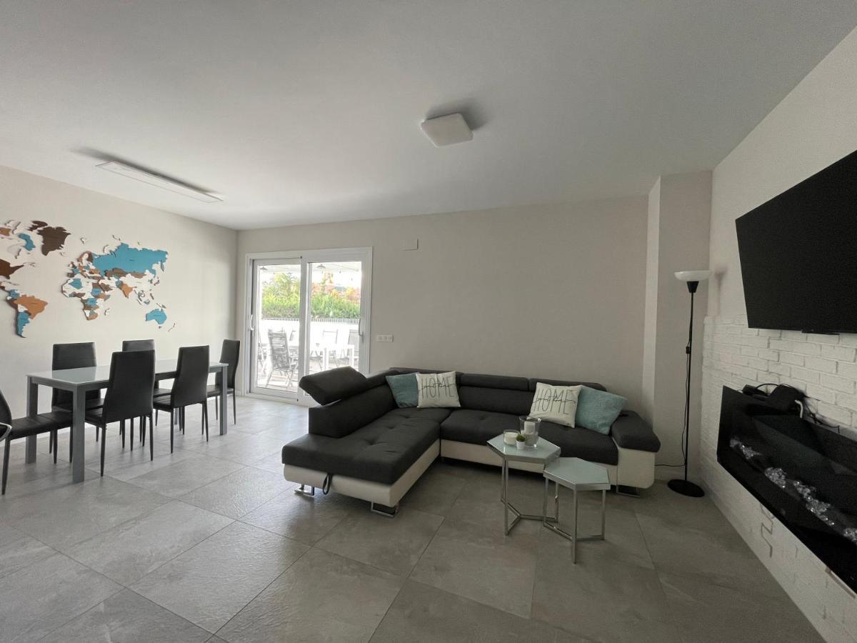 Marbella Centre With Terrace And Pool Apartment Exterior photo